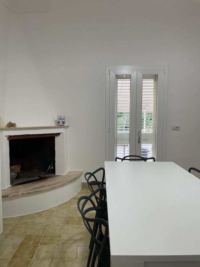 Casa Vacanze La Colombaia ซันตีซิโดโร ภายนอก รูปภาพ