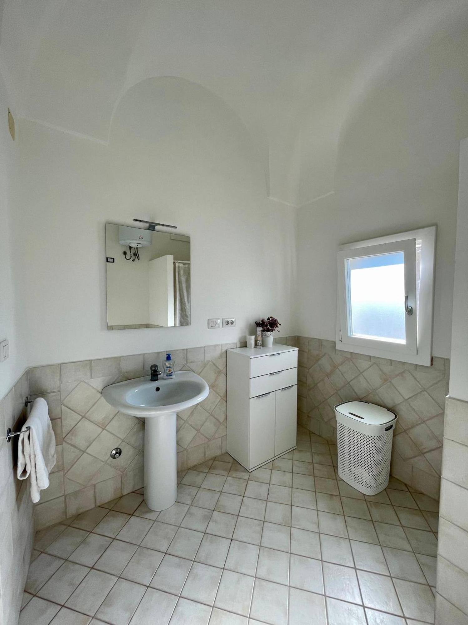 Casa Vacanze La Colombaia ซันตีซิโดโร ภายนอก รูปภาพ