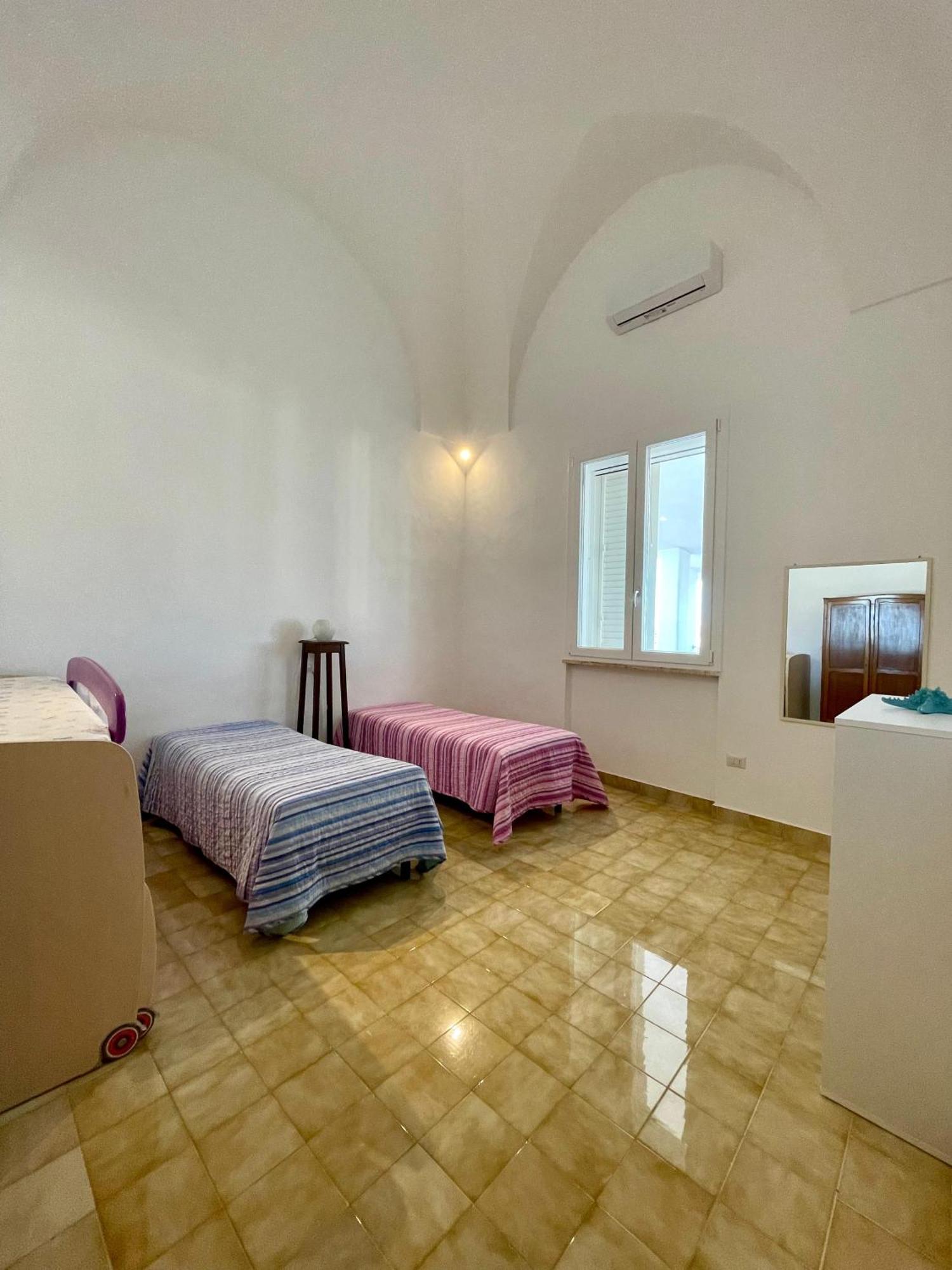 Casa Vacanze La Colombaia ซันตีซิโดโร ภายนอก รูปภาพ
